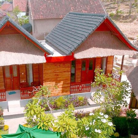 Agasta Villa Toyapakeh Экстерьер фото