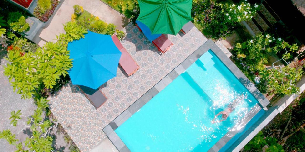 Agasta Villa Toyapakeh Экстерьер фото