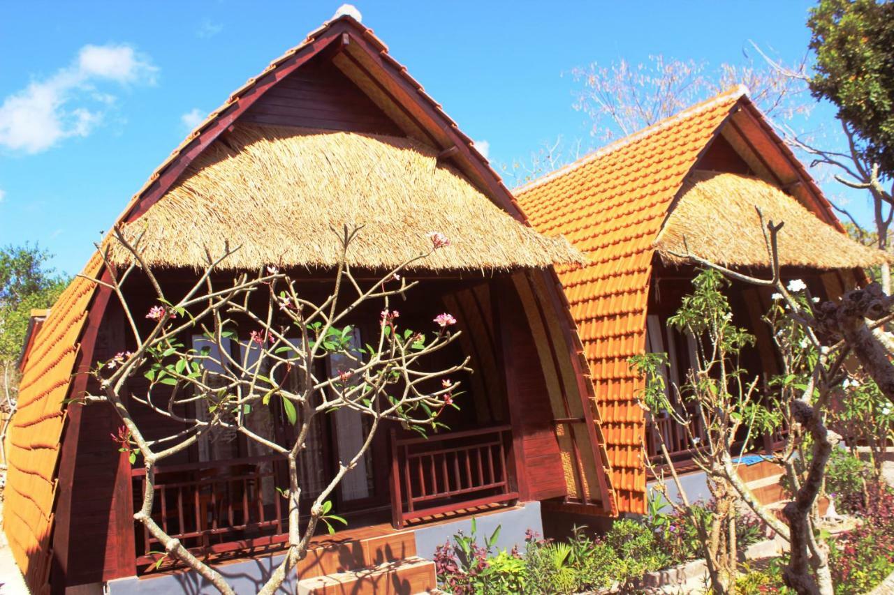 Agasta Villa Toyapakeh Экстерьер фото